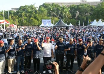 HUT Ke-113 Semen Padang, 6 Ribu Lebih Masyarakat Ikuti Jalan Sehat