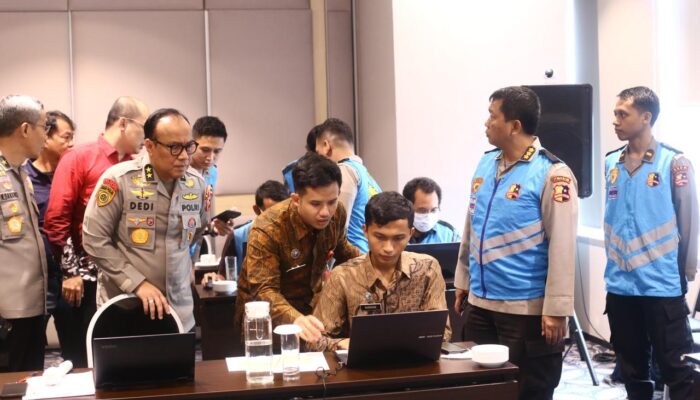 Polri Bentuk Posko Monitoring Pantau Penerimaan Anggota Secara Realtime