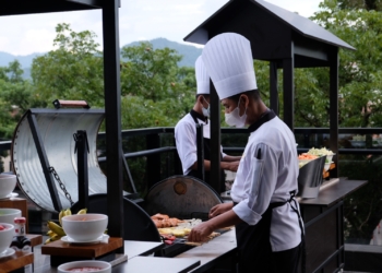 Berkonsep All You Can Eat, Hotel Santika Hadirkan Saturday BBQ Night