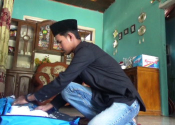 Naufal Mahdiyyah, Jemaah Calon Haji Termuda dari Dharmasraya, Gantikan Orangtua ke Tanah Suci