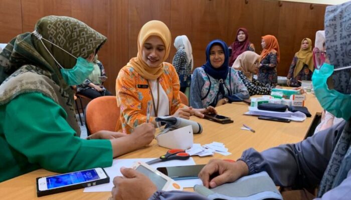 Puskesmas Luki Skrining PTM Karyawan Semen Padang Group