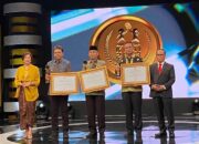 Walikota Pariaman Terima Penghargaan SIMEP Perlindungan Anak 2023