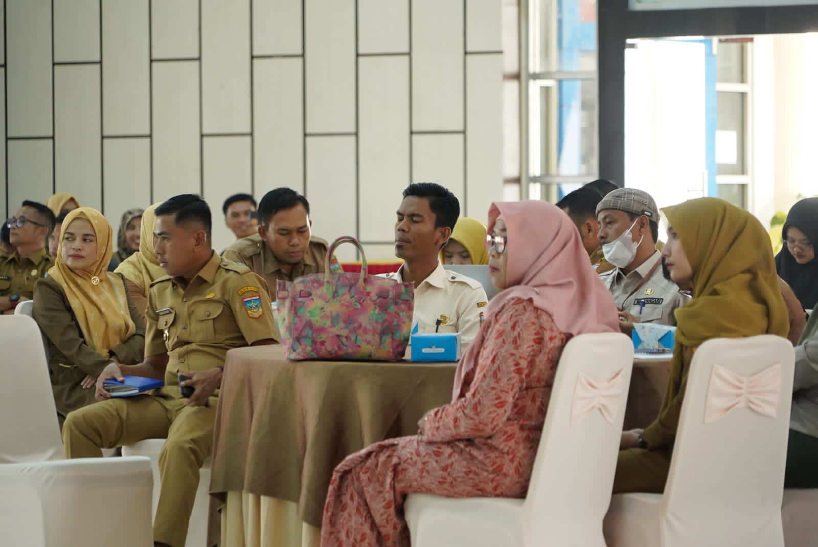 Suasana bimtek penyusunan master plan Smart City Solok Selatan di Aula Sarantau Sasurambi, Senin (3/7). Kabupaten Solsel menjadi salah satu dari 50 kabupaten/kota di Indonesia yang mengusung perencanaan Smart City. IST