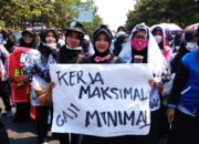 5 Ribu Guru Honorer Masih Menunggu Kenaikan Gaji