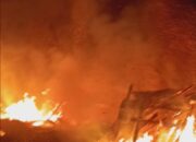 Pasar Timpeh 5 Jorong Kurnia Kamang, Nagari Kamang Terbakar