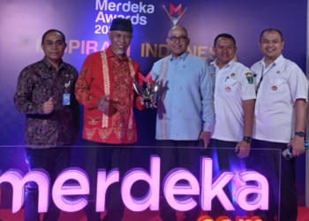 Komit Bangun Desa Wisata, Gubernur Mahyeldi Dinobatkan Sebagai Tokoh Inspiratif Indonesia