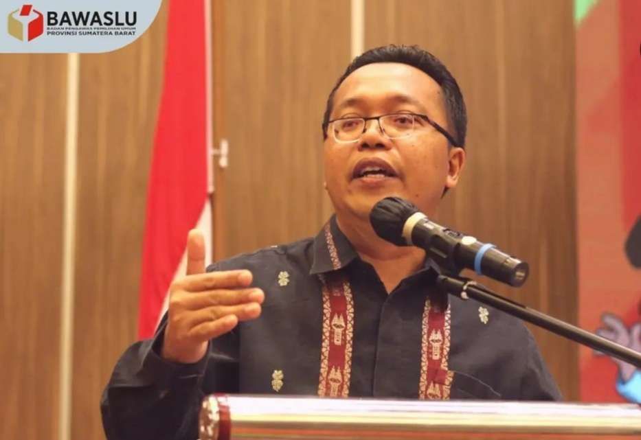 Ketua Bawaslu Sumbar, Alni