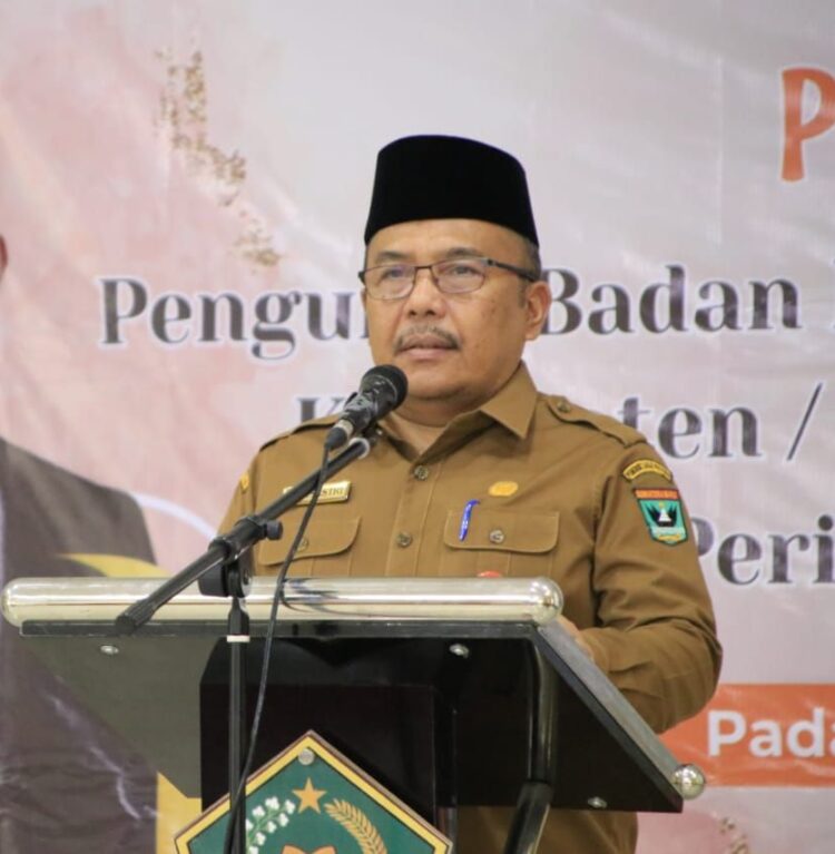 Sekdaprov Sumbar, Hansastri dalam sebuah kesempatan. IST