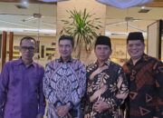 Anugerah Penyuluh Agama, Menag Serahkan Penghargaan kepada Wako Padang