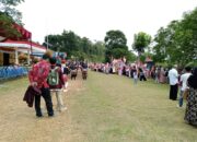 Jelang HUT  Kemerdekaan RI ke-78, Kecamatan Mapat Tunggul Gelar Pawai Alegoris