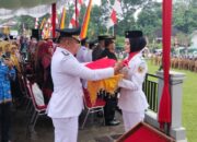 Yo Raso Mardeka! Saluruah Unsur Masyarakaik Nagari di Batipuah Sumangaik Ikuik Upacara Bendera 17 Agustus 2023