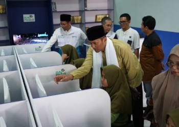 PLN Peduli Hadirkan Internet Pintar dan Pustaka Digital di Ponpes Al Baroqah Dharmasraya