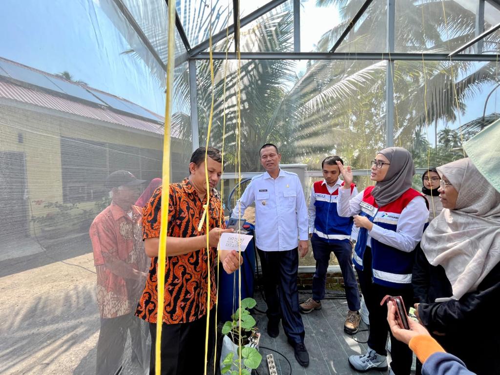 PT Pertamina Patra Niaga Regional Sumbagut melalui Depot Pengisian Pesawat Udara (DPPU) Minangkabau mengadakan Pelatihan Smart Farming Berbasis Digitalisasi Teknologi pada 23-24 Agustus 2023. IST
