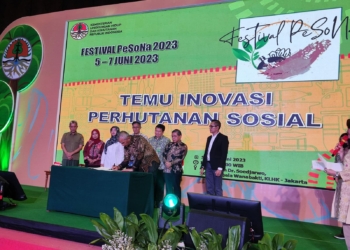 Semen Padang dan KLHK Deklarasikan Pengembangan KUPS