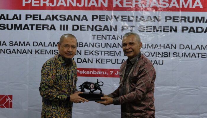 Wujudkan RLH, Semen Padang dan BP2P Sumatera III Jalin Kerja Sama