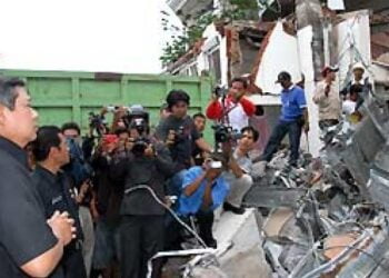 Kenang Gempa Dahsyat 2009, G30 S/PKI dan Kesaktian Pancasila, Warga Padang Diminta Kibarkan Bendera Setengah Tiang