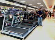 Buru Segera, Gramedia Padang Ada Diskon Besar-Besaran Alat Olahraga dan Garansi Servis Seumur Hidup