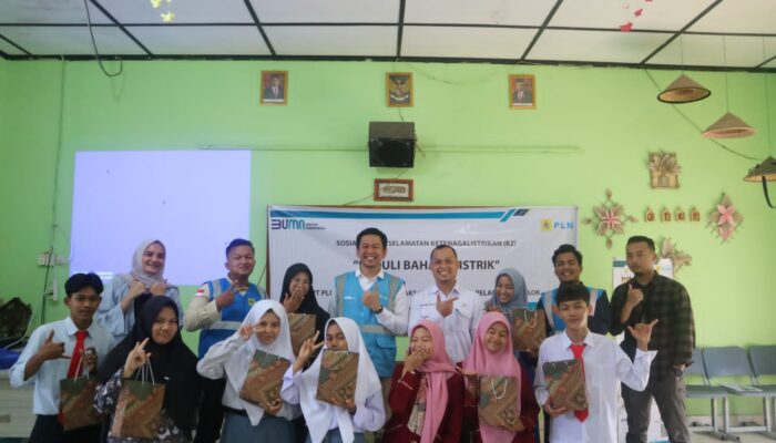 Masuk Sekolah di SMKN 1 Sawahlunto, PLN Solok Berbagi Tips Cegah Bahaya Listrik