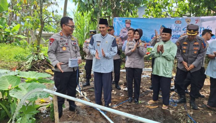 Nagari Panampuang Agam Terima Bantuan Sumur Bor Air Bersih dari Bakti Sosial Polri