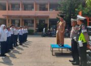 Viral Siswa Bergelantungan di Atas Truk, Satlantas Polresta Padang Gelar Sosialisasi di SMPN 2