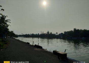 Pakai Masker dan Kacamata, Dinkes Ingatkan Udara Kota Padang Ancam Kesehatan Siswa dan Lansia