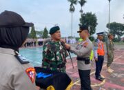 Ops Zebra Singgalang 2023, Polres Solsel Pasangkan Pita Tanda Mulai Operasi
