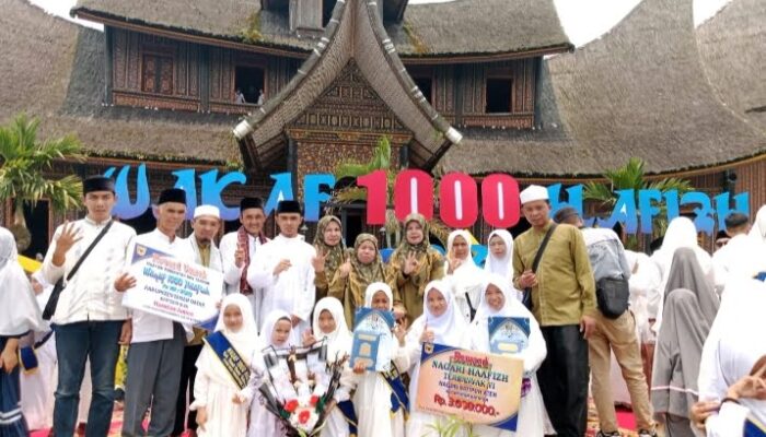 Nagari Batipuh Ateh Kembali Raih Prestasi, Kali Ini Penyumbang Terbanyak di Program Waqaf 1.000 Hafiz Tanah Datar