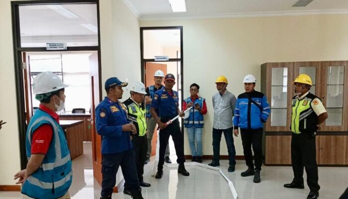 Tim Tanggap Darurat PLN UP3 Payakumbuh Dilatih Pengoperasian Hydrant