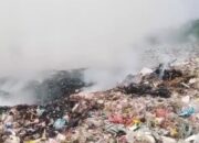 Petugas Berhasil Padamkan Kebakaran TPA Cikundul Kota Sukabumi