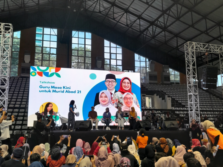 Suasana babak penyisihan Cerdas Cermat Guru level nusantara yang diikuti oleh 81 tim dari berbagai daerah, Sabtu (21/10). IST