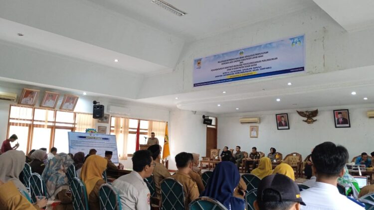 Peluncuran  Aplikasi SIPENA di Aula Kantor Bupati Tanah Datar, Selasa (24/10). REZKY