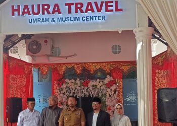 Wagub Hadiri Peresmian Kantor Pusat Haura Travel di Padang