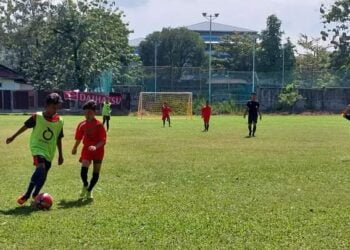 Menarik Ditonton! 48 Tim Beradu Skill Bola di Turnamen Mini Soccer Tingkat SD Kota Padang