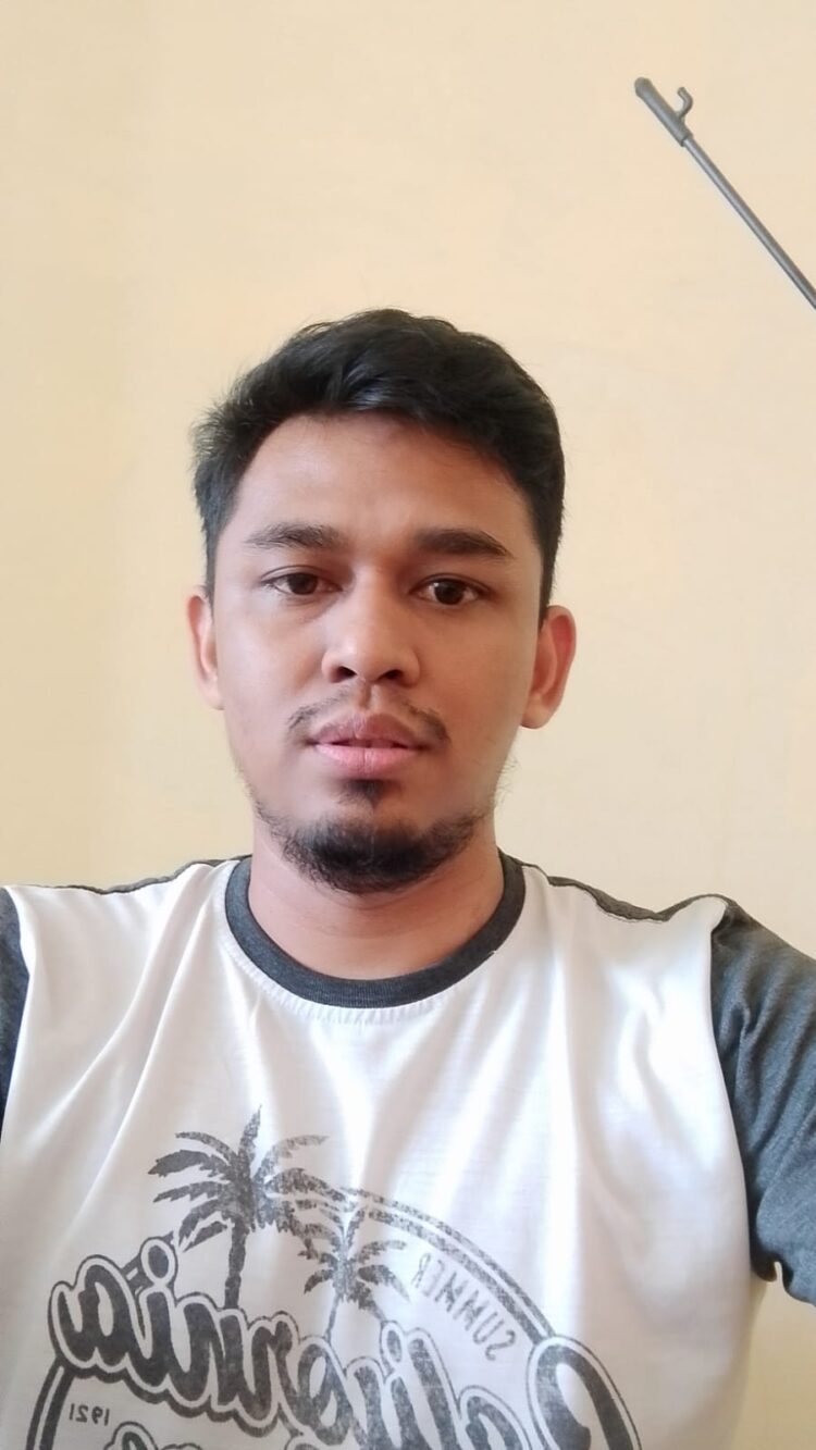 Ketua PBHI Sumbar, Ihsan Risandi