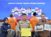 Korupsi Uang Negara Rp10 Miliar Lebih, Mantan Kadis PUPR Kepulauan Mentawai Ditahan