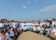 Peduli Kebersihan Pantai Padang, Erick Thohir Kerahkan Millenial Goro di Acara BUMN Environmental Movement