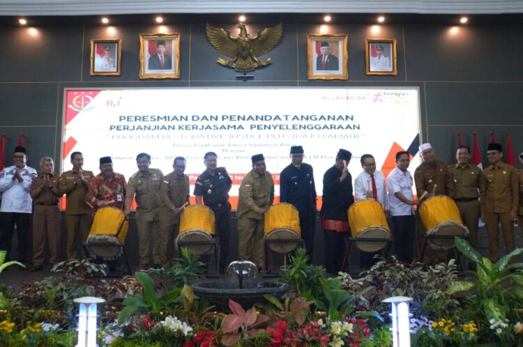 Kejaksaan Tinggi (Kejati) Sumatera Barat (Sumbar) meluncurkan program Restorative Justice (Rj) Plus atau disingkat Rajo Labiah.