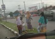 Satpol PP Kota Padang Tertibkan Tiga Orang Peminta-minta