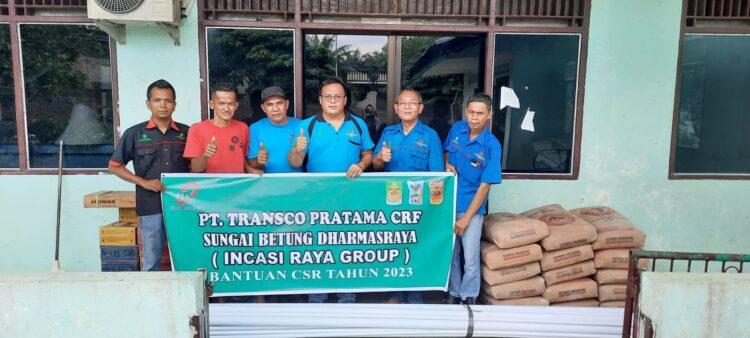 PT. Transco Pratama atau Incasi Raya Group (IRG) kucurkan dana CSR untuk Musholla Nurul Ikhwan Sungai Betung. MARYADI