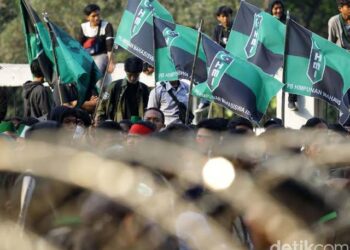 Cawe – Cawe Jokowi Jelang Pilpres 2024, HMI Sumbar : Hentikan Pengrusakan Demokrasi Indonesia