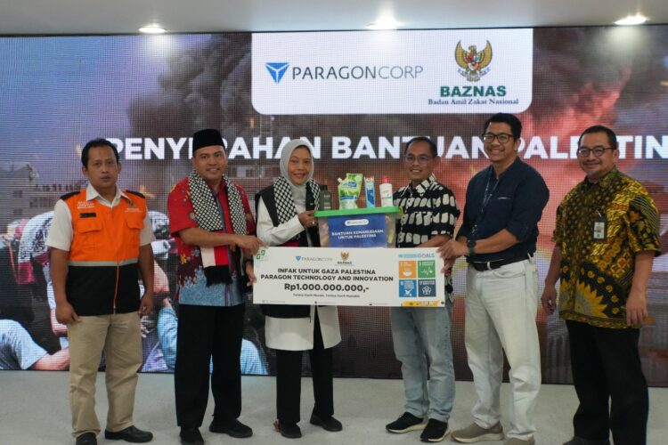 Badan Amil Zakat Nasional (BAZNAS) RI menerima donasi kemanusiaan untuk Palestina dari ParagonCorp sebesar Rp1 miliar beserta bantuan hygiene kit berupa shampoo Wardah, sabun Biodef, Kahf, dan Labore. IST