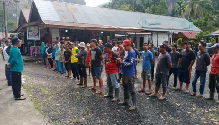 Resort Konservasi Wilayah III Lembah Harau Lakukan Aksi Bersih Kawasan TWA Lembah Harau