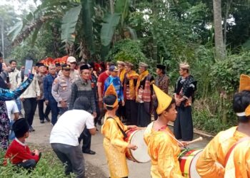 Diawali Maarak 1.000 Lamang Kujuik, 200 Pesepeda Ikuti Fun Bike Exprloring Culture and Nature of Nagari Batipuah Ateh