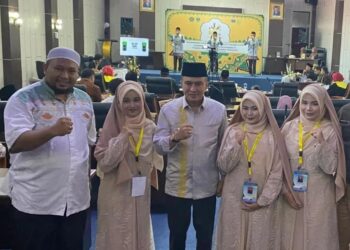 Dukung Kafilah Kota Padang, Ekos Albar Nonton Langsung MTQN Solsel