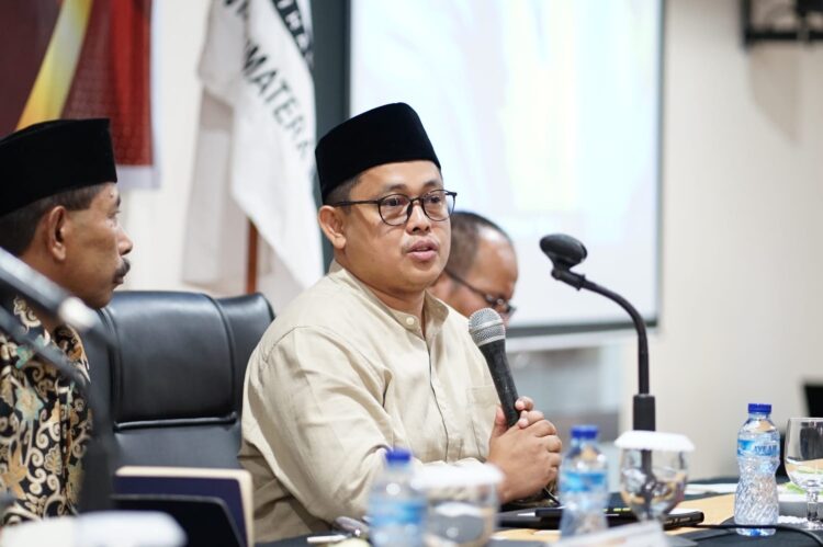 Komisioner KPU Sumbar Ory Sativa Syakban. 