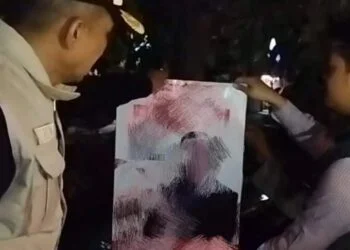 Wawako Padang Ekos Albar Pimpin Operasi Penertiban Bahan Kampanye