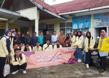 20 Mahasiswa UNP KKN di Nagari Salimpek