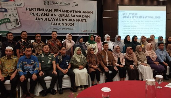 BPJS Kesehatan Luncurkan Implementasi Layanan JKN, 40 FKRTL di Sumbar Tekan Komitmen