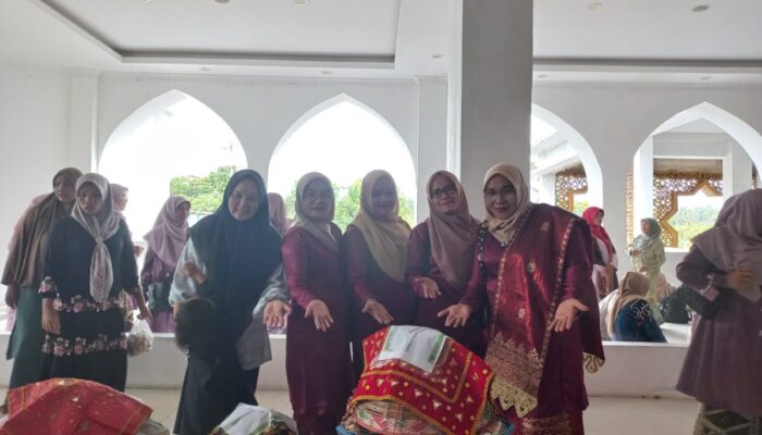 Nagari Lareh Nan Panjang Selatan Antarkan ‘Jamba’ Saat HUT Padang Pariaman ke-191