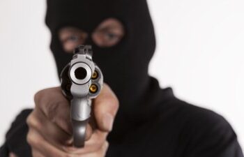 Pedagang Emas di Pasar Sungai Geringging Dirampok, Satu Korban Terkena Tembakan